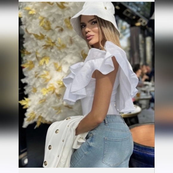 ZARA Deep V Neck Statement Ruffle Neckline One Piece Suit/bodysuit. White.SM - Picture 5 of 16